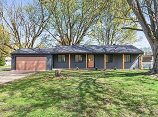 5530 Joyce St, Maple Plain, MN 55359