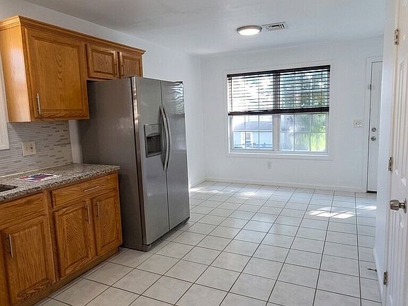 4th image of 175 Harding Avenue