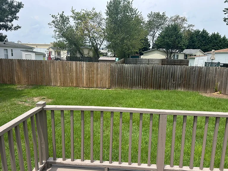 7210 April Dr — Photo 9