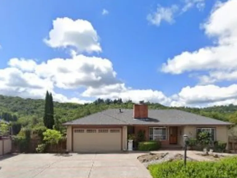 763 Solana Dr — Photo 1