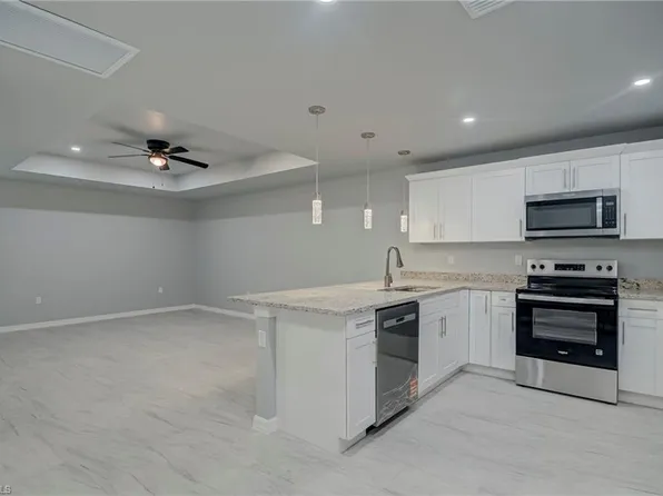 3510 S Grimsley CT, FORT MYERS, FL 33916