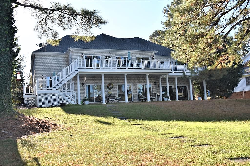 72 Moss Poin, Gasburg, VA 23857 Zillow