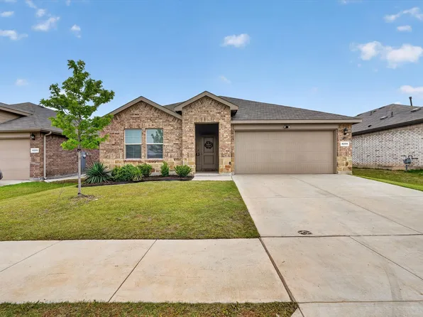 8209 Wading River Dr, Fort Worth, TX 76131