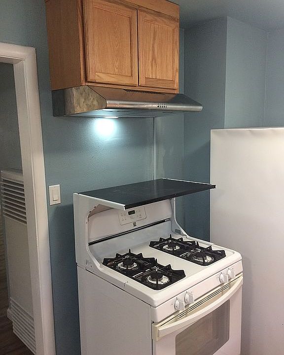 1st image of 815 Palm St
