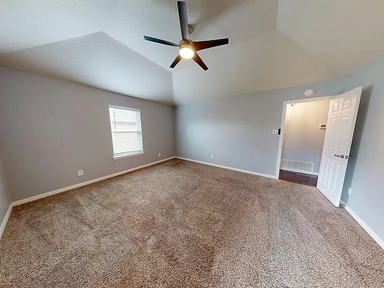 106 Cedar Ridge Dr — Photo 33