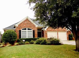 6301 Greenbriar Ln, Fort Worth, TX 76132