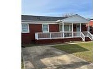 235 N 1st St #201, Hampton, VA 23664