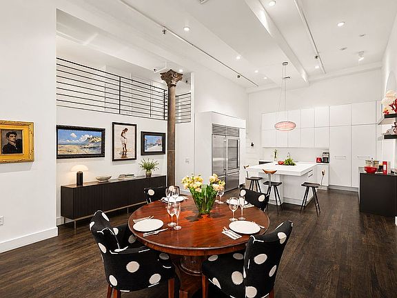 4th image of 514 Broadway APT 3H