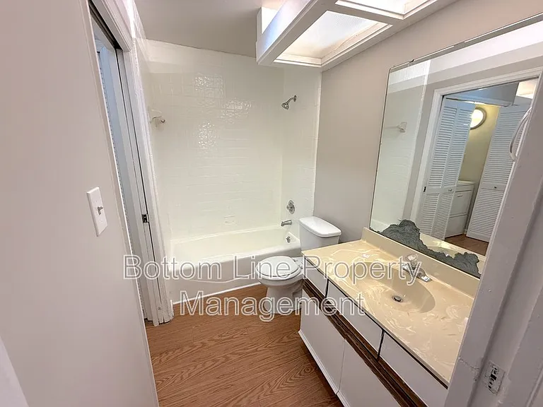 1831 J Julian Ln #D — Photo 7