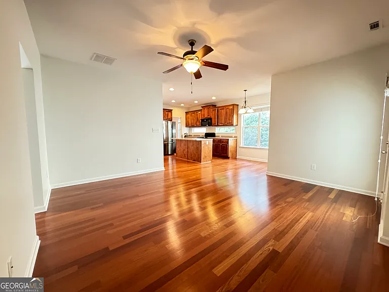 212 Turnbridge Cir — Photo 20