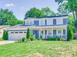 1209 Constitution Dr, Brunswick, OH 44212