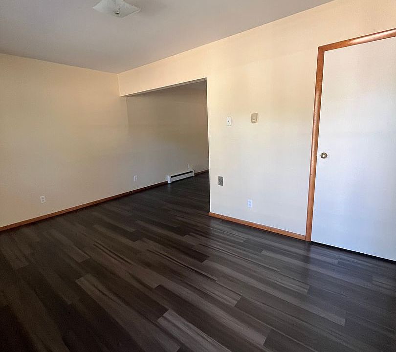 2nd image of 355 North Dr #23