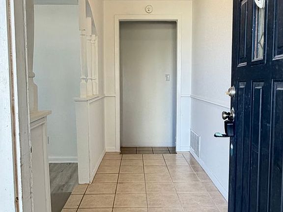 3rd image of 2717 S 41st St