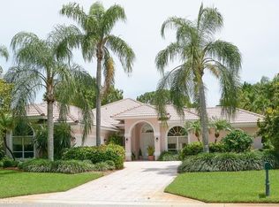 1590 SE Cypress Glen Way, Stuart, FL 34997
