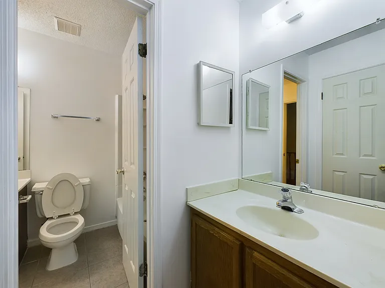 3150 Belle Meade Dr #B — Photo 12