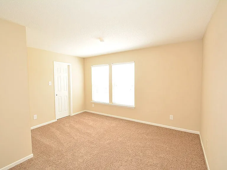 10916 Firefly Ct — Photo 26