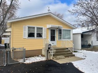 1428 Lotus Dr, Round Lake Beach, IL
