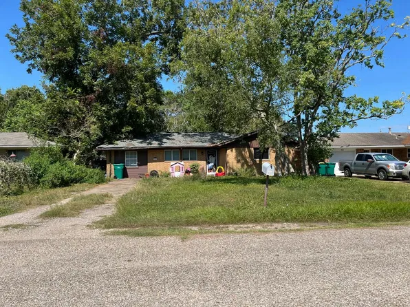 204 Prune St, La Marque, TX 77568