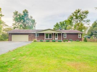 1524 Seiler Rd, Alton, IL 62002