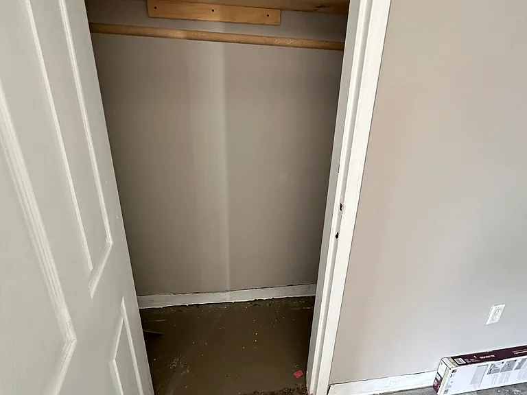 258 Mill St #6 — Photo 8