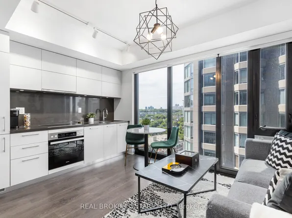 188 Cumberland St #1913, Toronto, ON M5R 0B6