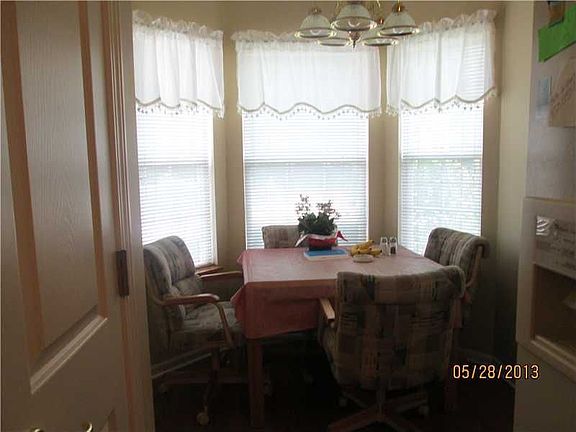 3rd image of 8540 Bison Woods Ct