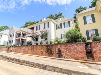 121 Promenade Pkwy, Oxford, MS, 38655