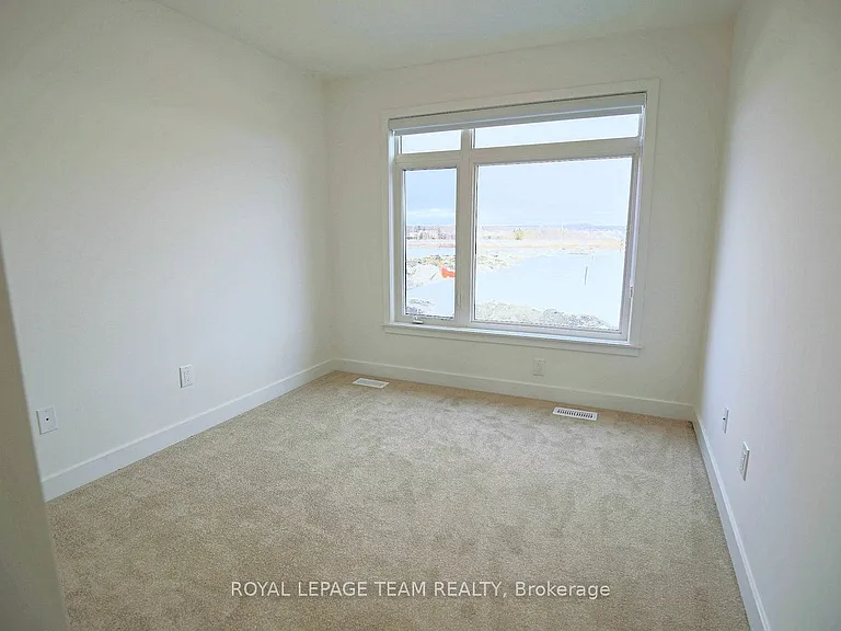 258 Monticello Ave — Photo 32