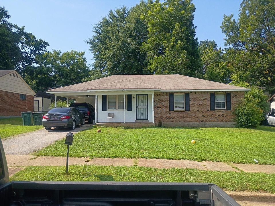 1st image of 2757 Lake Park Rd