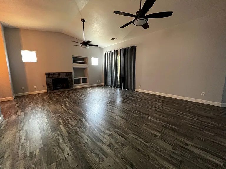 2819 S Maselli Ct — Photo 3