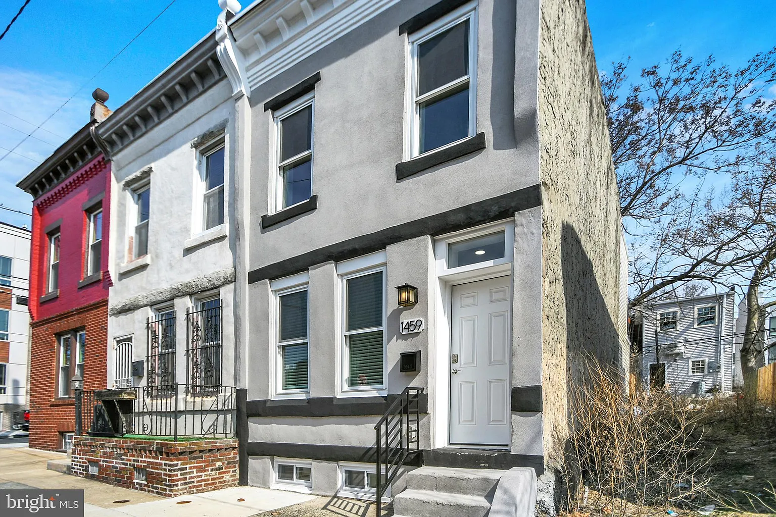 1459 N 30th St photo 1