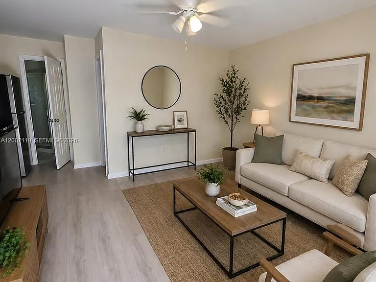 5936 Fillmore St #3 — Photo 3