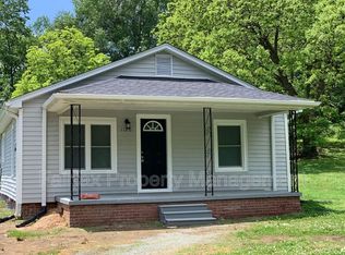 1120 Walnut St, Burlington, NC 27217