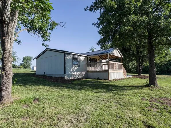 14176 NW County Road 15002 Rd, Drexel, MO 64742