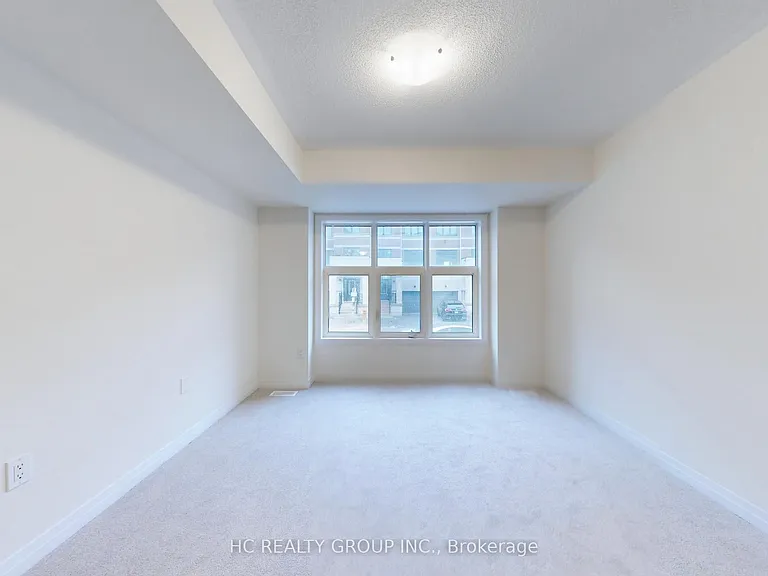 28 Millman Ln — Photo 20
