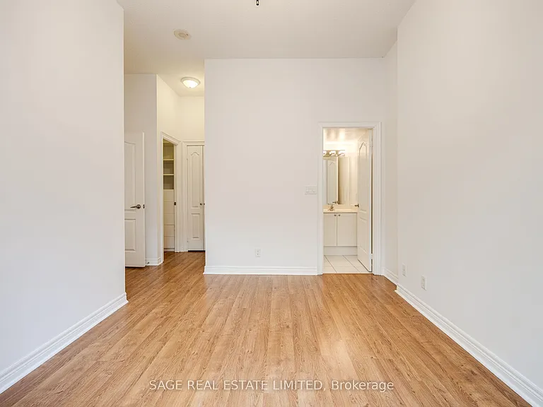 212 Eglinton Ave E #205 — Photo 16