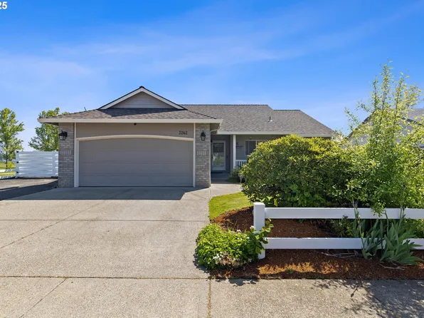 3242 NE Mohan Dr, McMinnville, OR 97128