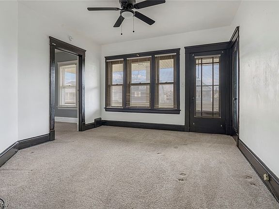 5th image of 4424 Alpha Ave