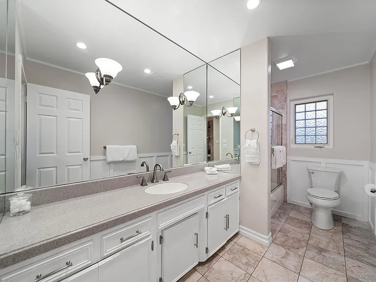 4260 Eastridge Dr — Photo 35