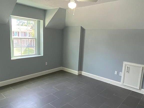 4th image of 1606 Crystal Hills Dr
