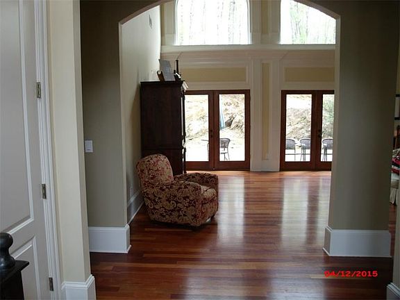 2nd image of 790 E Shore Dr