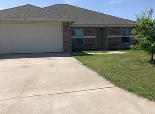 100 Zoisite Ln, Jarrell, TX 76537
