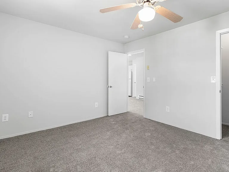Zen Long Island at Bay Shore 55+ Community — Photo 16