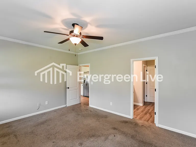 135 White Rock Dr — Photo 10