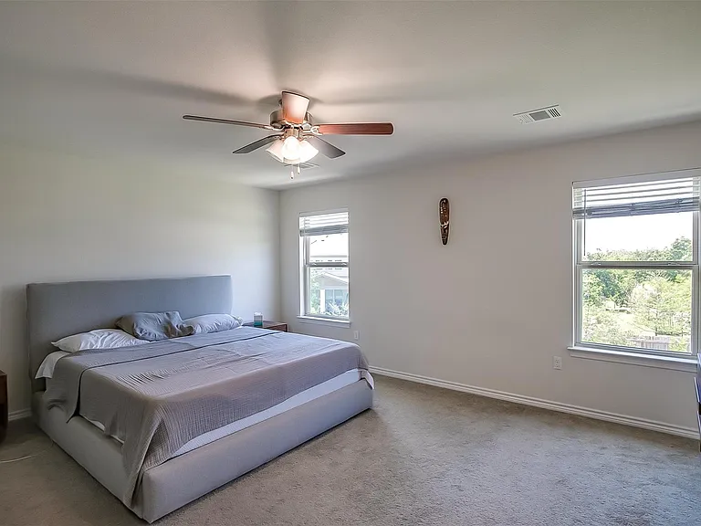 9202 Spade Cir — Photo 10