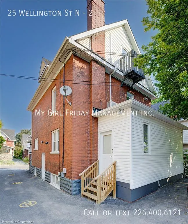 Unit 2 - 25 Wellington St N. — Photo 4