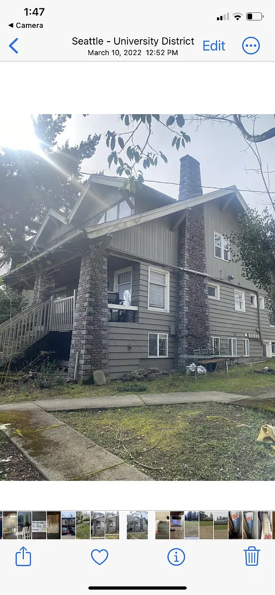 Building Photo - 4611 22nd Ave NE #4