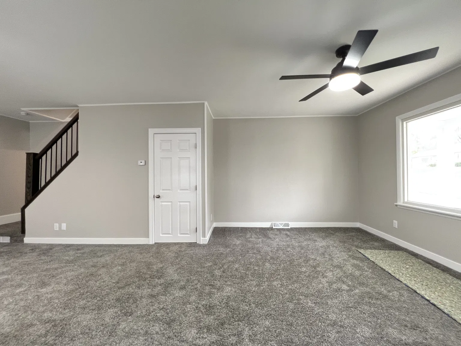 645 Angella Street - FO - 1 — Photo 4