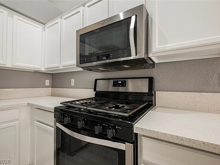 6067 Turtle River Ave — Photo 4