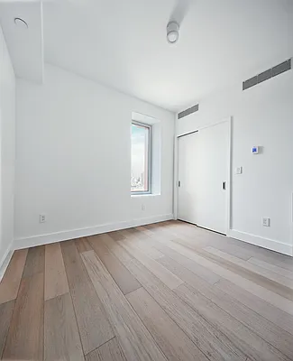 Rented by Compass | media 2